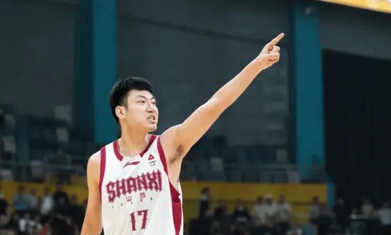 开云中国官方网站-焦海龙G1赛后与球迷争执，CBA官宣被罚3万，G2激烈对抗仍将继续！